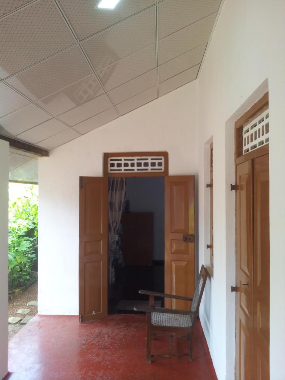 Ami Place Rooms With Kitchen Hikkaduwa Extérieur photo